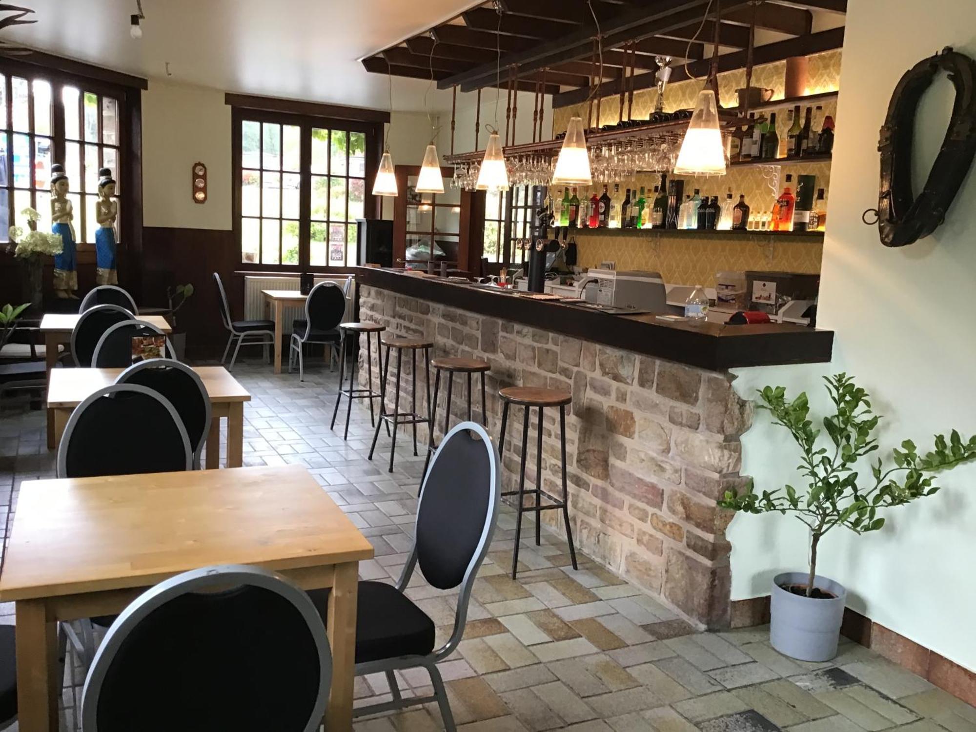 Lierneux Auberge Au Pont De Villettes מראה חיצוני תמונה